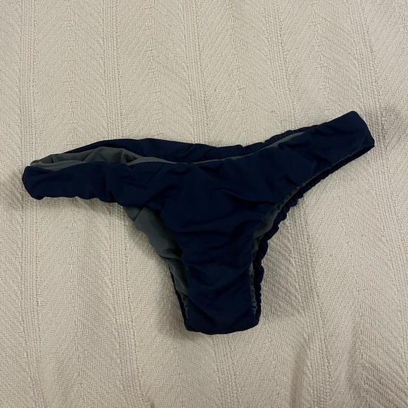 Jolyn Scrunch Bikini Bottoms - Picture 1 of 3